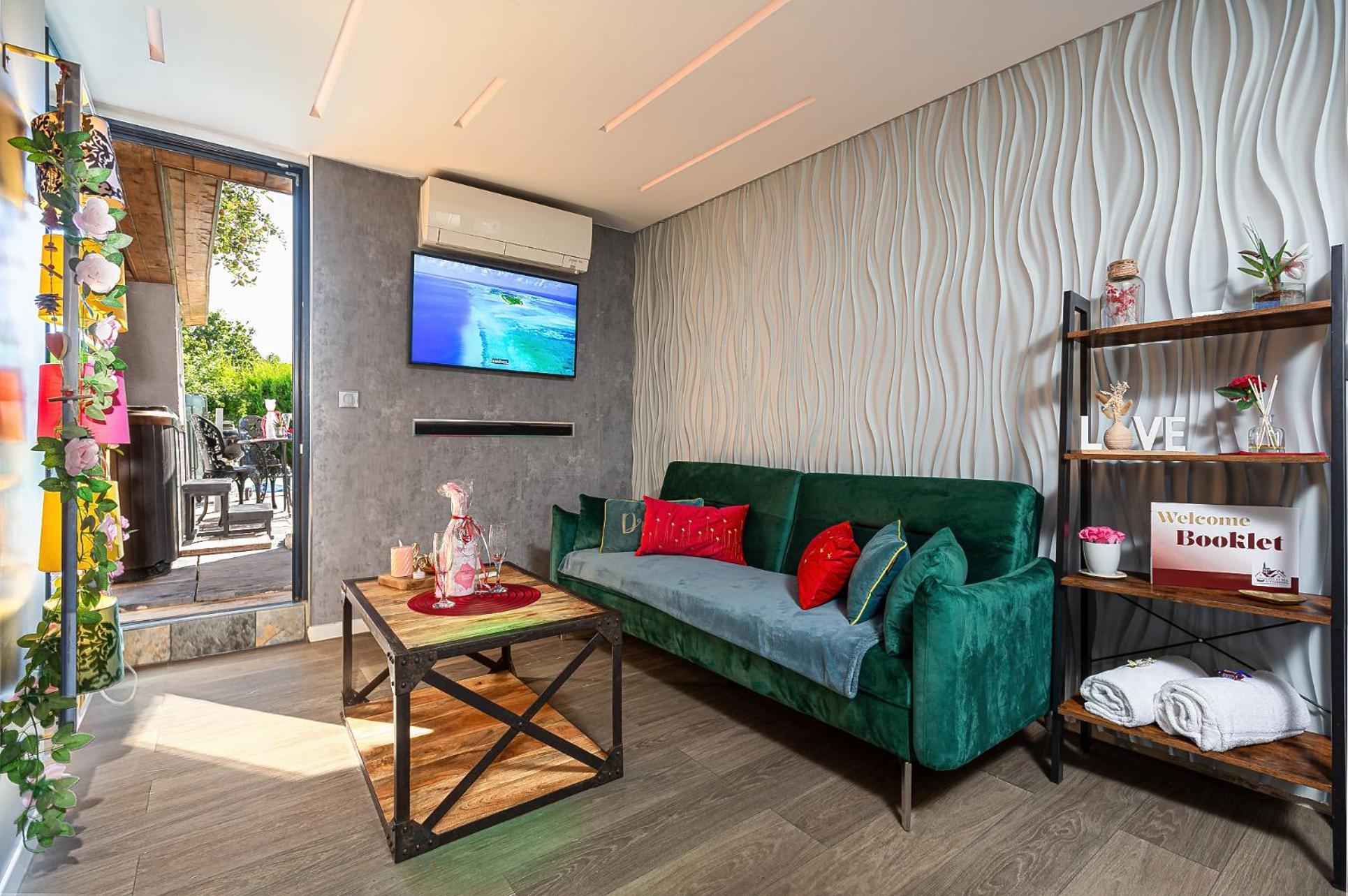 Gites Spa Strasbourg - Studio Romantique, Jacuzzi, Sauna, Terrasse Privee Furdenheim Exteriör bild